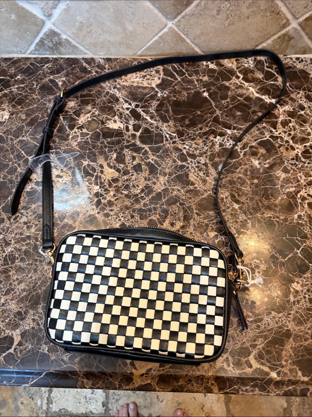 Universal Thread Black and White Checkered Gold-Tone crossbody bag.NWT - Picture 2 of 7